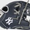 Rawlings 2023 New York Yankees Heart Of The Hide Glove 2 Rawlings 2023 New York Yankees Heart Of The Hide Glove -Baseball Equipment Select Stores PRO204 2NYY 3